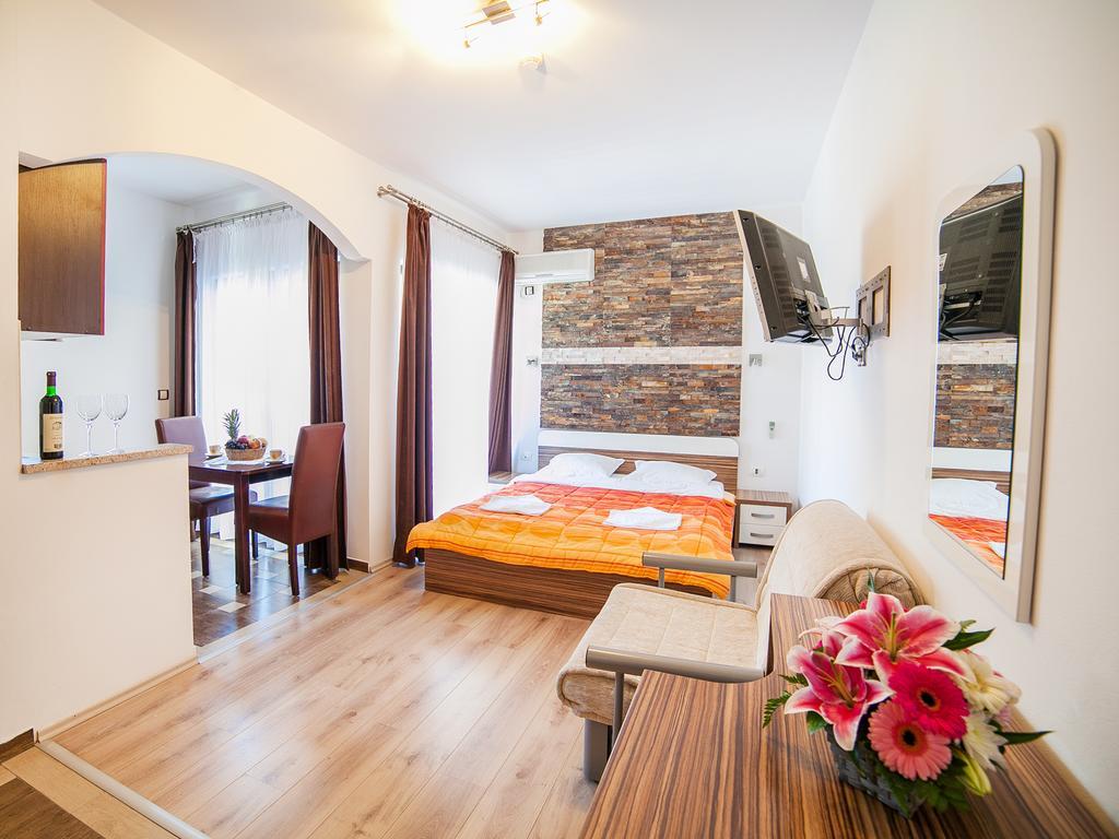 Dimic Ellite * Budva